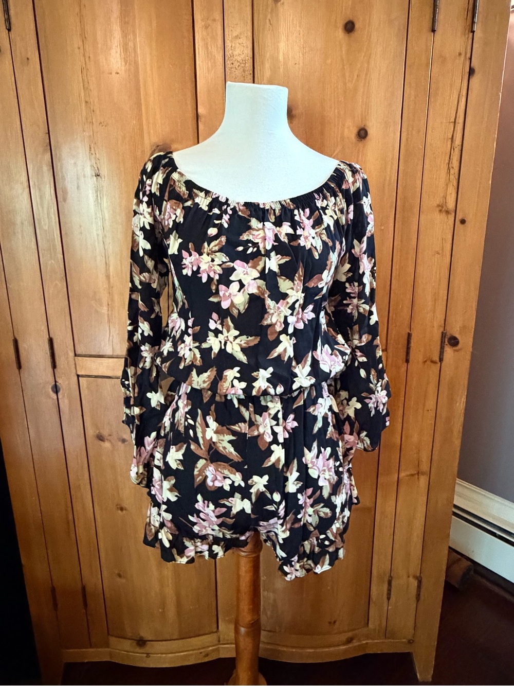 Cotton Candy Floral Black Off-Shoulder Romper, Size M, NWT